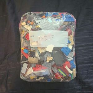 Lego random pieces lot size lb3.7